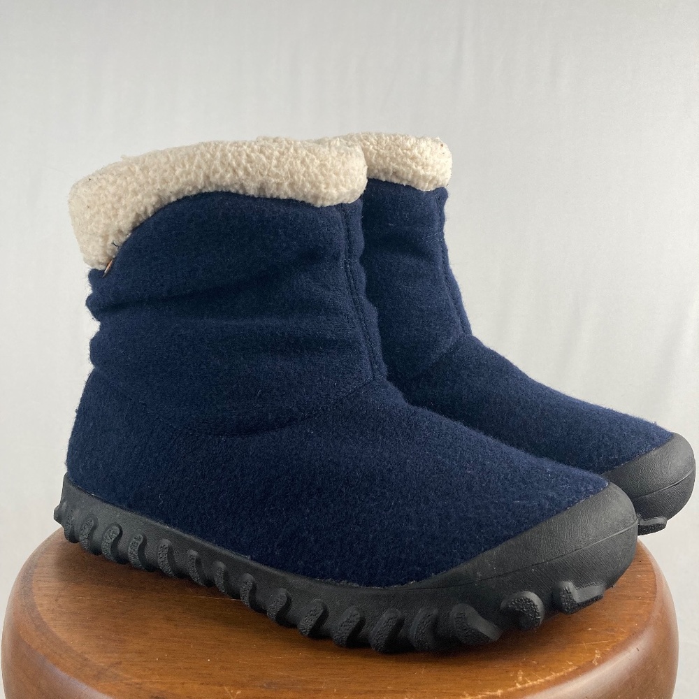 Bogs B-Moc Mid II Ankle Boots Women's Size 10 Dark Royal Blue Warm Comfy